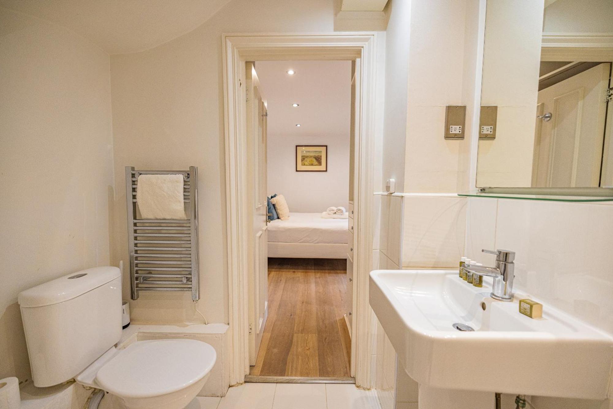 Gorgeous 3 B Edroom Home In Little Venice Лондон Экстерьер фото