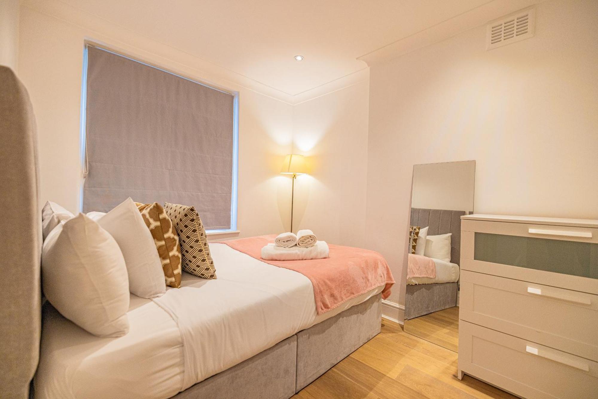 Gorgeous 3 B Edroom Home In Little Venice Лондон Экстерьер фото